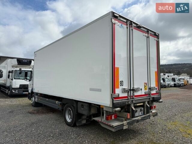 Белый Мерседес Атего, объемом двигателя 5.2 л и пробегом 368 тыс. км за 49000 $, фото 1 на Automoto.ua