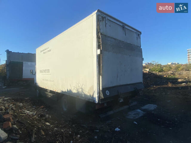 Белый Мерседес Атего, объемом двигателя 4.25 л и пробегом 1000 тыс. км за 9000 $, фото 1 на Automoto.ua