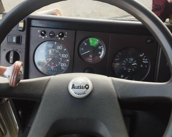 Білий Мерседес Атего, об'ємом двигуна 5.96 л та пробігом 631 тис. км за 8000 $, фото 4 на Automoto.ua