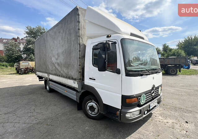 Белый Мерседес Атего, объемом двигателя 4.25 л и пробегом 848 тыс. км за 13500 $, фото 6 на Automoto.ua