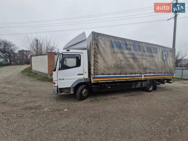 Белый Мерседес Атего, объемом двигателя 4.25 л и пробегом 861 тыс. км за 9000 $, фото 3 на Automoto.ua