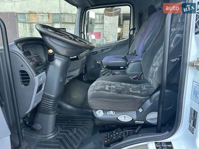 Белый Мерседес Атего, объемом двигателя 4.33 л и пробегом 250 тыс. км за 17500 $, фото 9 на Automoto.ua