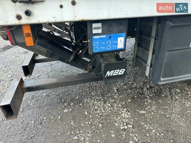 Белый Мерседес Атего, объемом двигателя 4.33 л и пробегом 250 тыс. км за 17500 $, фото 6 на Automoto.ua