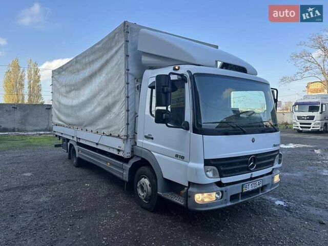 Белый Мерседес Атего, объемом двигателя 4.33 л и пробегом 250 тыс. км за 17500 $, фото 2 на Automoto.ua