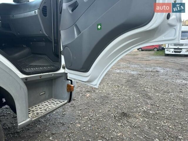 Белый Мерседес Атего, объемом двигателя 4.33 л и пробегом 250 тыс. км за 17500 $, фото 24 на Automoto.ua