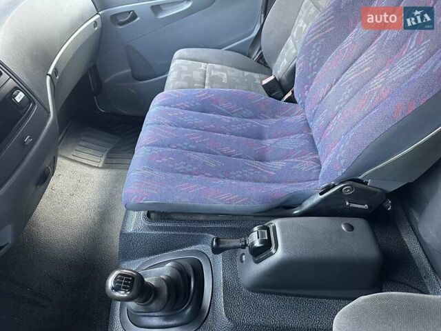 Белый Мерседес Атего, объемом двигателя 4.33 л и пробегом 250 тыс. км за 17500 $, фото 22 на Automoto.ua