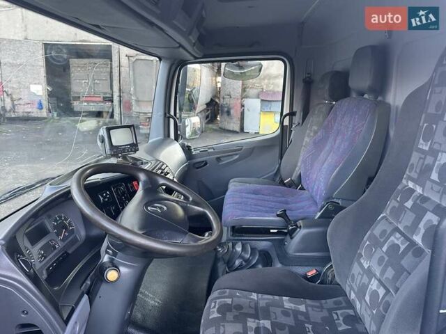 Белый Мерседес Атего, объемом двигателя 4.33 л и пробегом 250 тыс. км за 17500 $, фото 21 на Automoto.ua