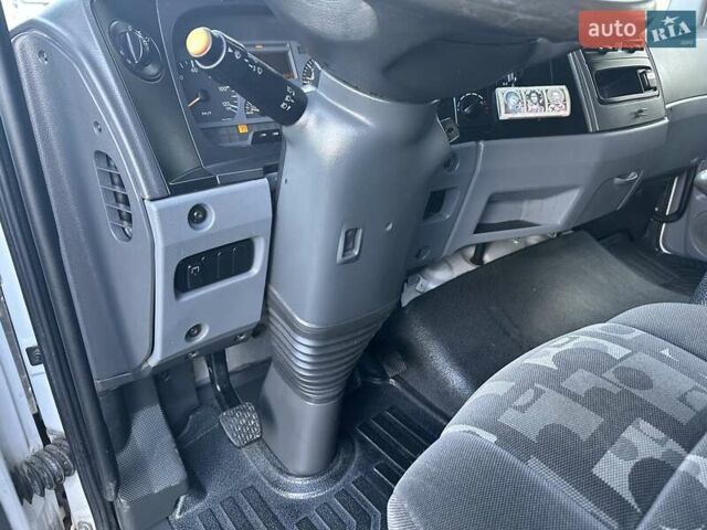 Белый Мерседес Атего, объемом двигателя 4.33 л и пробегом 250 тыс. км за 17500 $, фото 15 на Automoto.ua