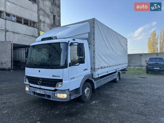 Белый Мерседес Атего, объемом двигателя 4.33 л и пробегом 250 тыс. км за 17500 $, фото 1 на Automoto.ua