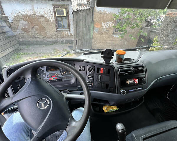 Білий Мерседес Атего, об'ємом двигуна 4.8 л та пробігом 277 тис. км за 24500 $, фото 7 на Automoto.ua