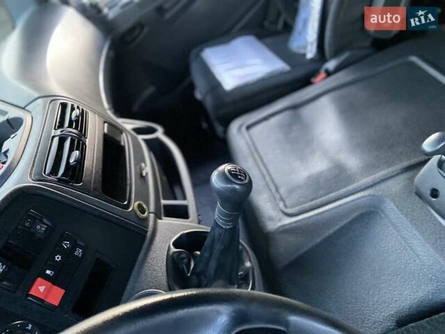 Белый Мерседес Атего, объемом двигателя 5.2 л и пробегом 540 тыс. км за 36999 $, фото 51 на Automoto.ua