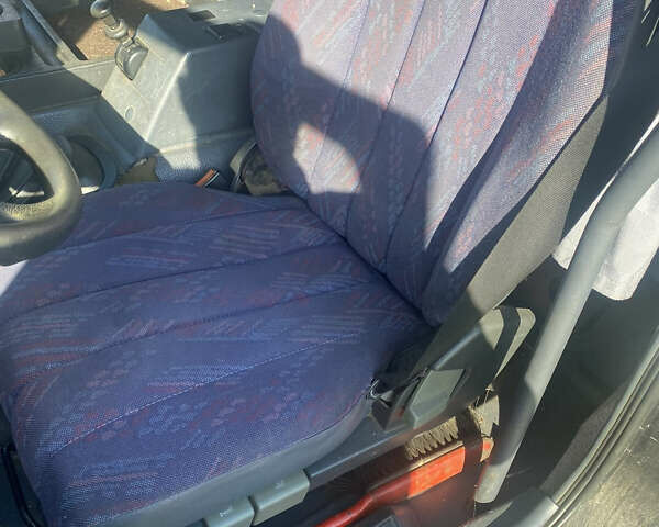 Черный Мерседес Атего, объемом двигателя 4.3 л и пробегом 770 тыс. км за 12900 $, фото 13 на Automoto.ua