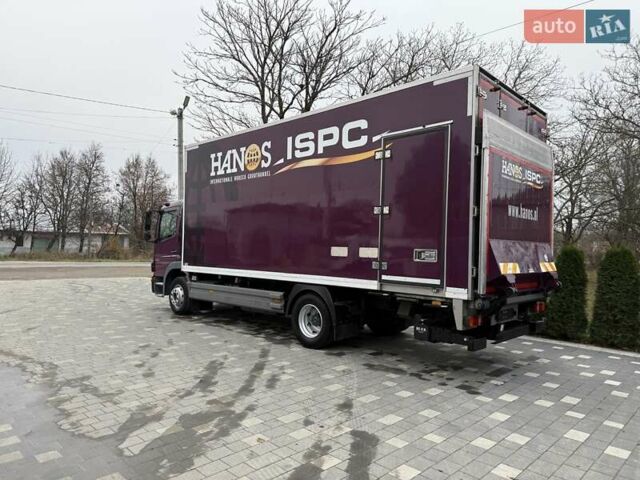 Фиолетовый Мерседес Атего, объемом двигателя 4.8 л и пробегом 433 тыс. км за 35750 $, фото 5 на Automoto.ua