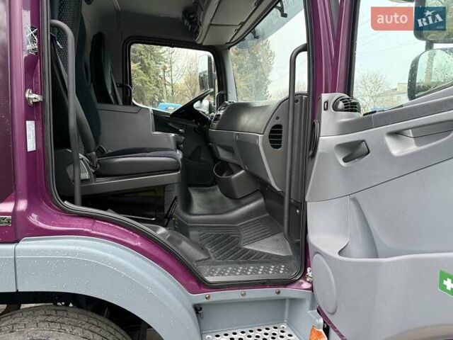 Фиолетовый Мерседес Атего, объемом двигателя 4.8 л и пробегом 433 тыс. км за 35750 $, фото 19 на Automoto.ua