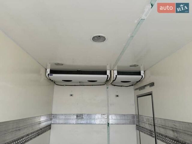 Фиолетовый Мерседес Атего, объемом двигателя 4.8 л и пробегом 433 тыс. км за 35750 $, фото 45 на Automoto.ua