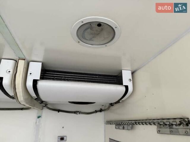 Фиолетовый Мерседес Атего, объемом двигателя 4.8 л и пробегом 433 тыс. км за 35750 $, фото 47 на Automoto.ua