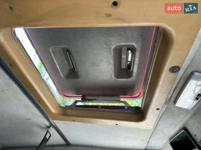 Красный Мерседес Атего, объемом двигателя 6 л и пробегом 800 тыс. км за 11500 $, фото 22 на Automoto.ua