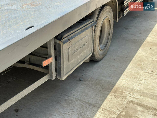 Красный Мерседес Атего, объемом двигателя 6 л и пробегом 800 тыс. км за 11500 $, фото 12 на Automoto.ua