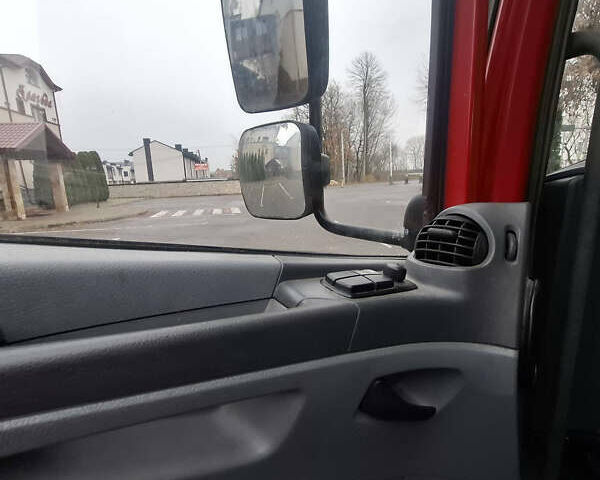 Красный Мерседес Атего, объемом двигателя 4.3 л и пробегом 450 тыс. км за 22500 $, фото 18 на Automoto.ua