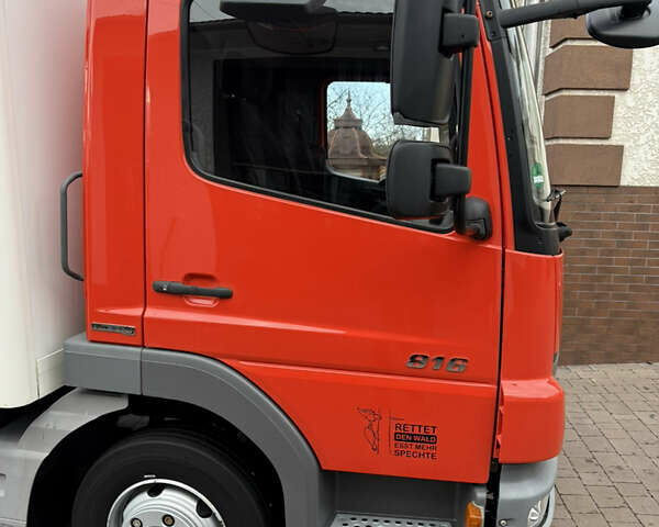 Червоний Мерседес Атего, об'ємом двигуна 0 л та пробігом 135 тис. км за 25500 $, фото 5 на Automoto.ua