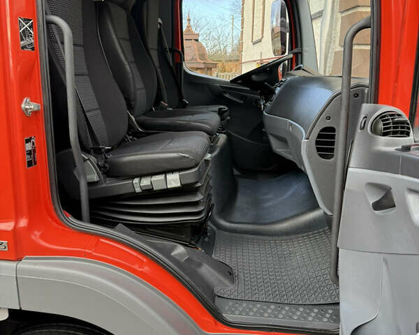 Червоний Мерседес Атего, об'ємом двигуна 0 л та пробігом 135 тис. км за 25500 $, фото 30 на Automoto.ua