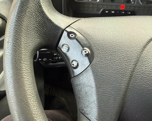 Червоний Мерседес Атего, об'ємом двигуна 0 л та пробігом 135 тис. км за 25500 $, фото 43 на Automoto.ua