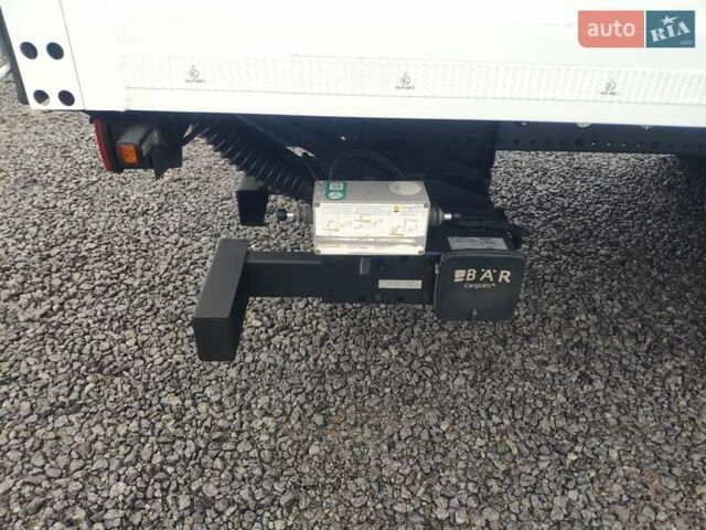 Красный Мерседес Атего, объемом двигателя 6.4 л и пробегом 461 тыс. км за 41500 $, фото 6 на Automoto.ua