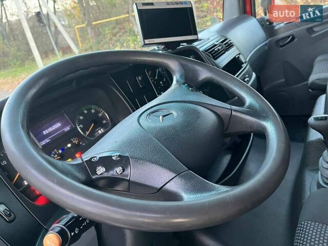 Мерседес Атего 2013 у Бучаче на Automoto.ua Червоний Мерседес Атего, об'ємом двигуна 0 л та пробігом 224 тис. км за 27500 $, фото 19 на Automoto.ua