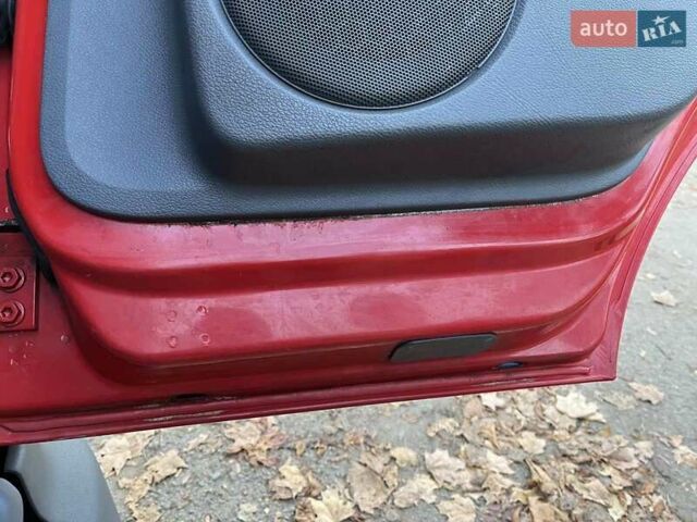 Мерседес Атего 2013 у Бучаче на Automoto.ua Червоний Мерседес Атего, об'ємом двигуна 0 л та пробігом 224 тис. км за 27500 $, фото 24 на Automoto.ua