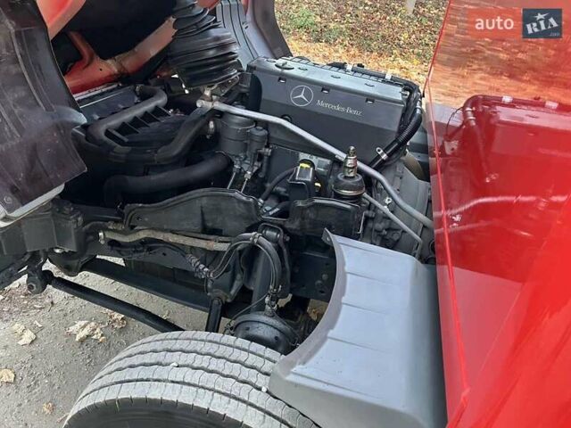 Мерседес Атего 2013 у Бучаче на Automoto.ua Червоний Мерседес Атего, об'ємом двигуна 0 л та пробігом 224 тис. км за 27500 $, фото 33 на Automoto.ua