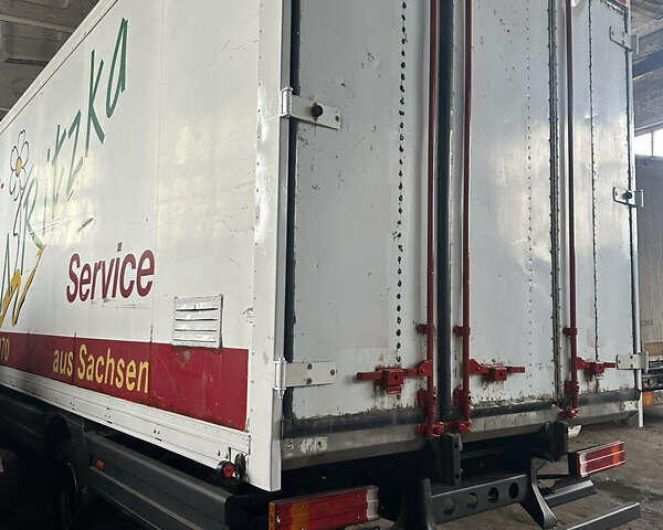 Красный Мерседес Атего, объемом двигателя 4.25 л и пробегом 1 тыс. км за 9500 $, фото 8 на Automoto.ua