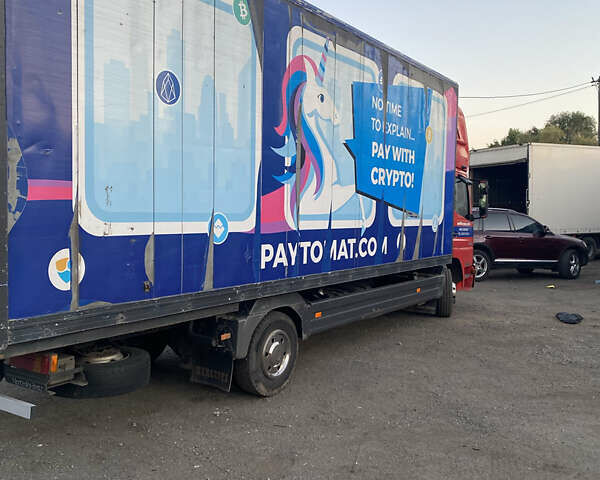 Красный Мерседес Атего, объемом двигателя 6.4 л и пробегом 600 тыс. км за 11000 $, фото 11 на Automoto.ua