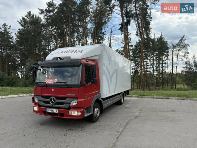 Червоний Мерседес Атего, об'ємом двигуна 4.25 л та пробігом 651 тис. км за 29000 $, фото 1 на Automoto.ua