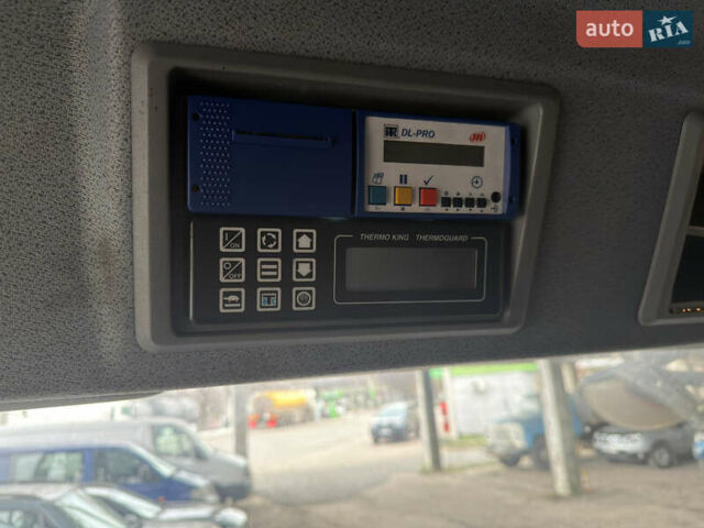 Красный Мерседес Атего, объемом двигателя 4.25 л и пробегом 682 тыс. км за 42000 $, фото 15 на Automoto.ua