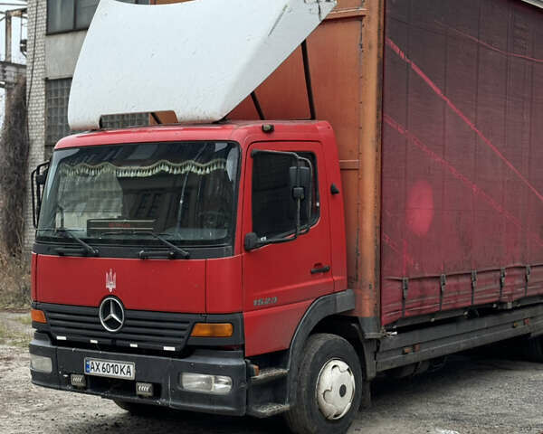 Красный Мерседес Атего, объемом двигателя 6.37 л и пробегом 800 тыс. км за 9600 $, фото 1 на Automoto.ua