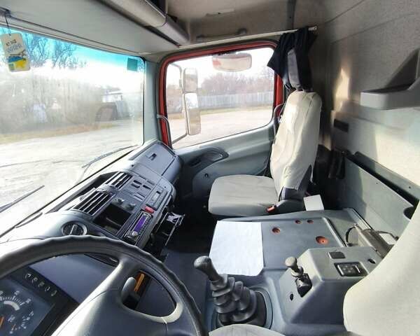 Красный Мерседес Атего, объемом двигателя 4.25 л и пробегом 515 тыс. км за 13700 $, фото 5 на Automoto.ua