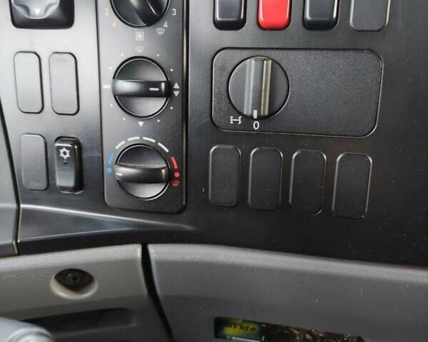 Червоний Мерседес Атего, об'ємом двигуна 6.37 л та пробігом 300 тис. км за 30000 $, фото 20 на Automoto.ua