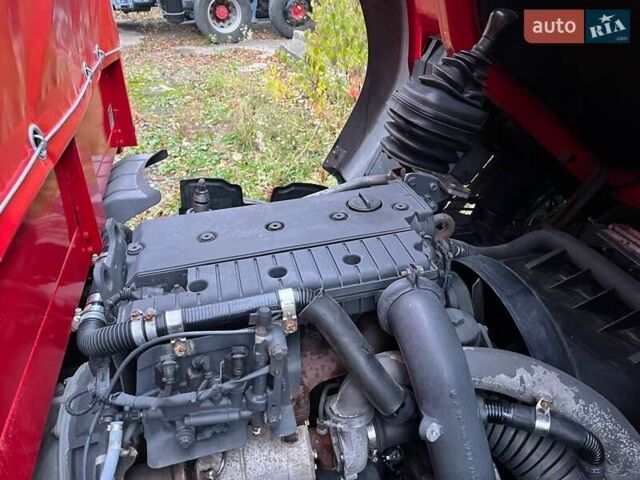 Красный Мерседес Атего, объемом двигателя 4.8 л и пробегом 601 тыс. км за 29500 $, фото 33 на Automoto.ua