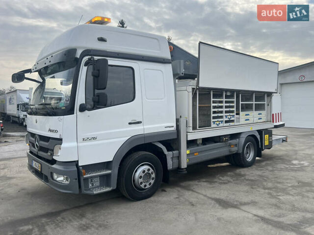 Мерседес Атего, объемом двигателя 0 л и пробегом 206 тыс. км за 47900 $, фото 1 на Automoto.ua