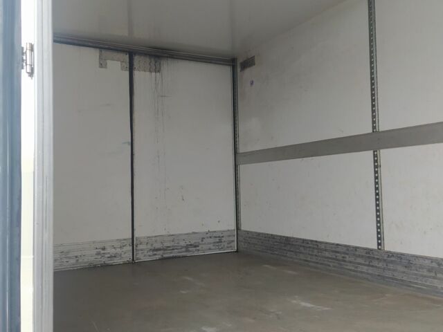 Мерседес Атего, об'ємом двигуна 0 л та пробігом 0 тис. км за 20000 $, фото 5 на Automoto.ua