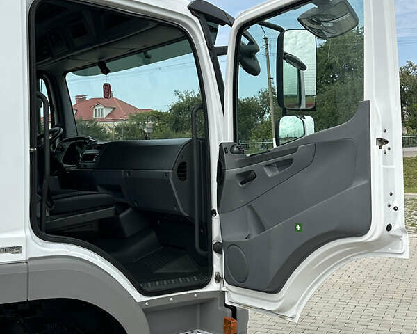 Мерседес Атего, объемом двигателя 4.8 л и пробегом 700 тыс. км за 32500 $, фото 31 на Automoto.ua