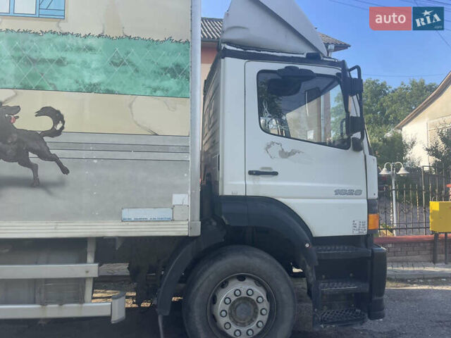 Мерседес Атего, объемом двигателя 0 л и пробегом 537 тыс. км за 11000 $, фото 5 на Automoto.ua