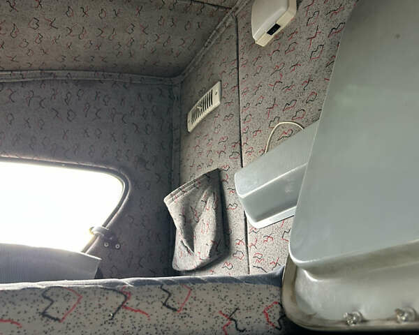 Мерседес Атего, объемом двигателя 6.4 л и пробегом 400 тыс. км за 9999 $, фото 6 на Automoto.ua