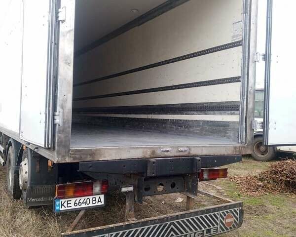 Мерседес Атего, об'ємом двигуна 6.4 л та пробігом 100 тис. км за 20000 $, фото 3 на Automoto.ua