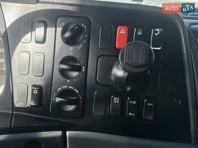 Мерседес Атего, об'ємом двигуна 4.8 л та пробігом 368 тис. км за 34700 $, фото 17 на Automoto.ua