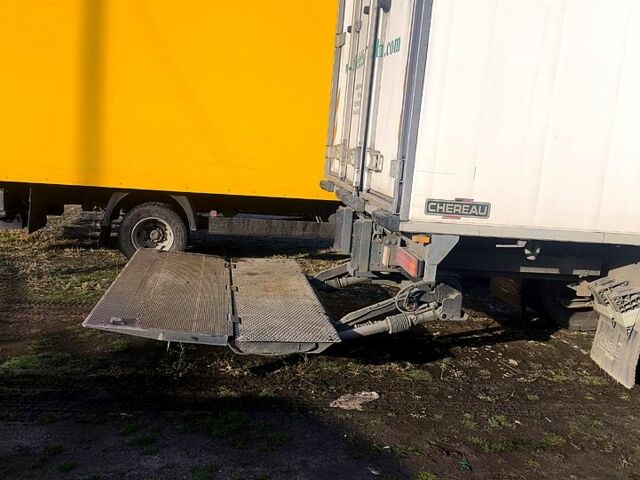 Мерседес Атего, объемом двигателя 6.4 л и пробегом 667 тыс. км за 22000 $, фото 10 на Automoto.ua