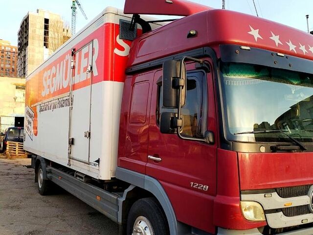 Мерседес Атего, объемом двигателя 64 л и пробегом 837 тыс. км за 31000 $, фото 2 на Automoto.ua