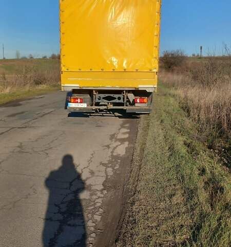 Жовтий Мерседес Атего, об'ємом двигуна 4.25 л та пробігом 535 тис. км за 18600 $, фото 4 на Automoto.ua