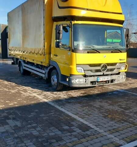 Жовтий Мерседес Атего, об'ємом двигуна 4.25 л та пробігом 535 тис. км за 18600 $, фото 1 на Automoto.ua