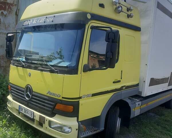 Жовтий Мерседес Атего, об'ємом двигуна 4.3 л та пробігом 530 тис. км за 15500 $, фото 1 на Automoto.ua